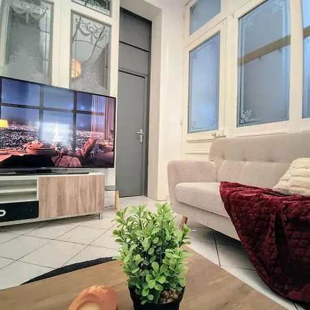 Manoir Des Lumieres 5 Ch Terrasse Wifi 5 Sdb *